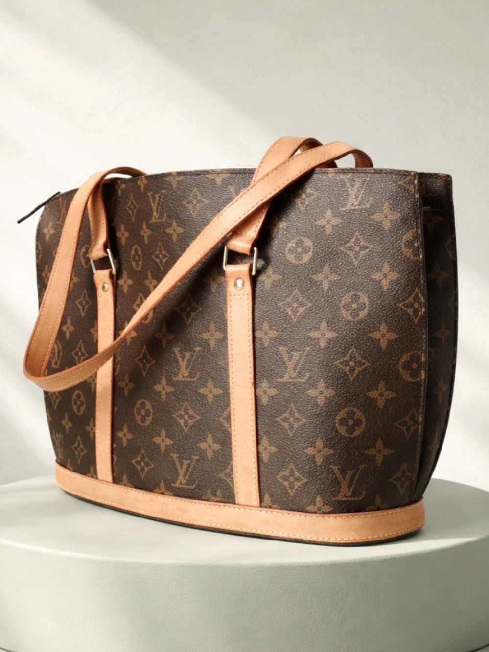 - Authentic Louis Vuitton BABYLONE Tote Shoulder Bag. - Picture 17 of 17